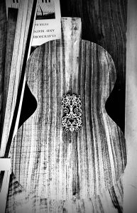 Romantic guitar walnut back